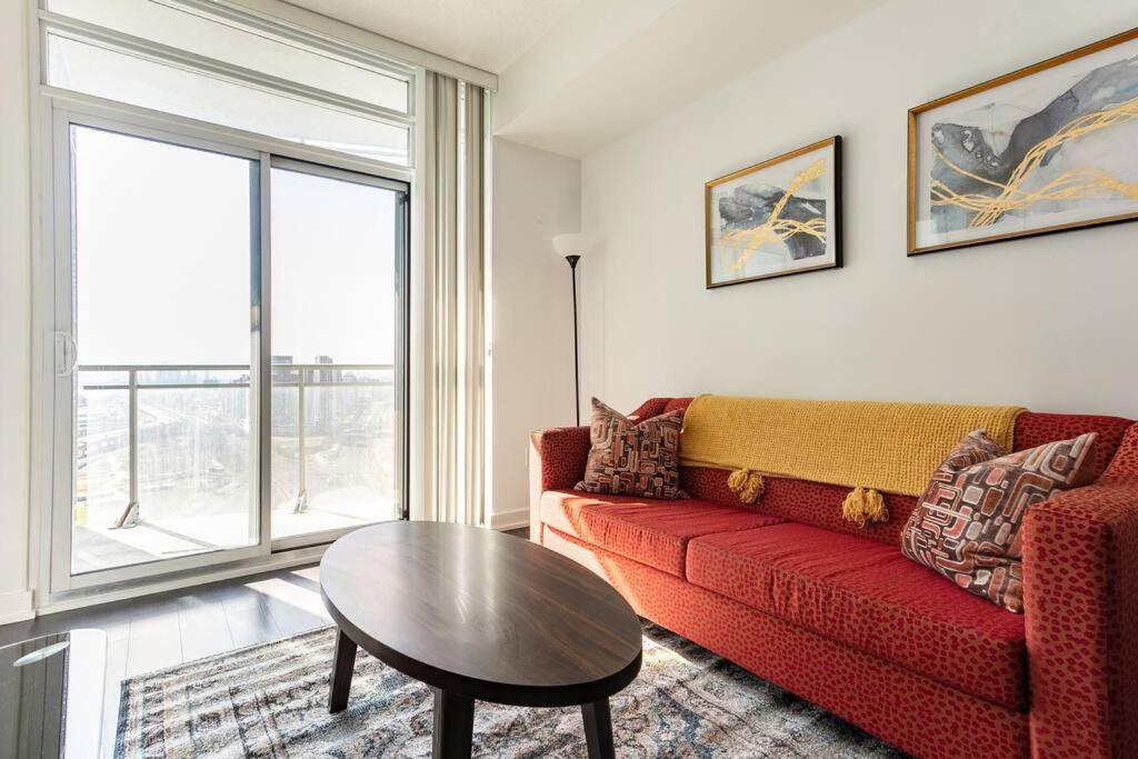 Luxury Downtown Lakeview & City View Condo Toronto Exteriör bild